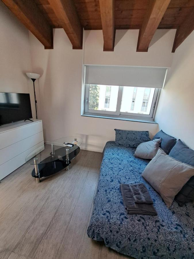 Lux Apartment 2 Milano Metro M2 Εξωτερικό φωτογραφία