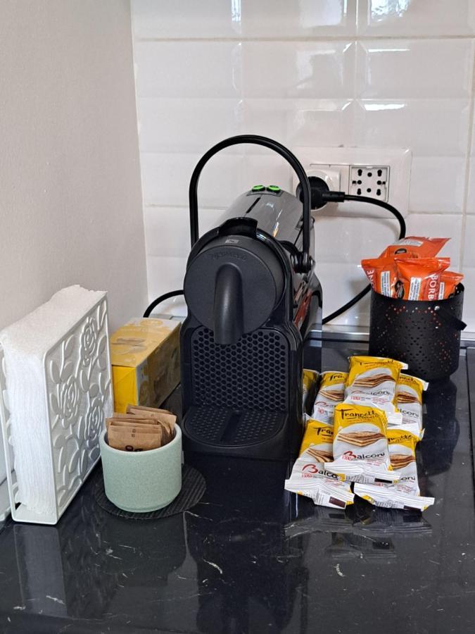 Lux Apartment 2 Milano Metro M2 Δωμάτιο φωτογραφία